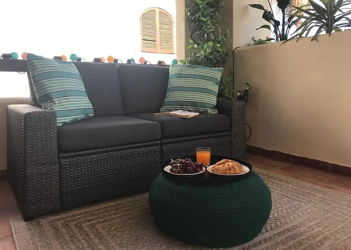 Club, Palmeras 12 Nyaraló