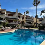 Club, Palmeras 12 بيت للعطل *